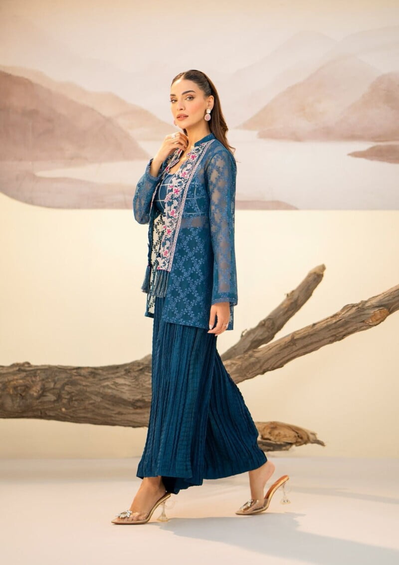 Fozia Khalid Zebaish Ayika Formal Collection