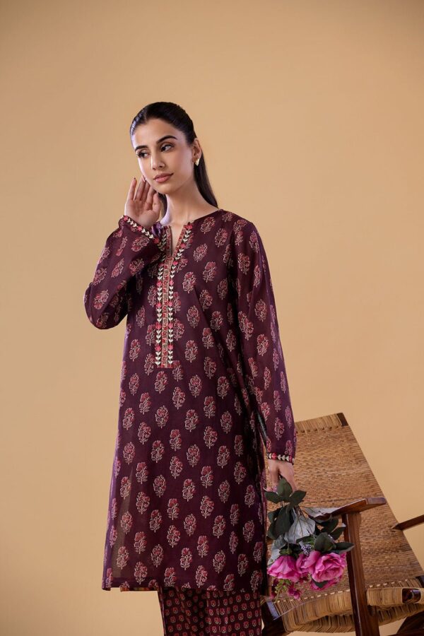 Motifz 4384 Mahve Hayat Digital Printed Khaddar Stitched Casuals Collection 24