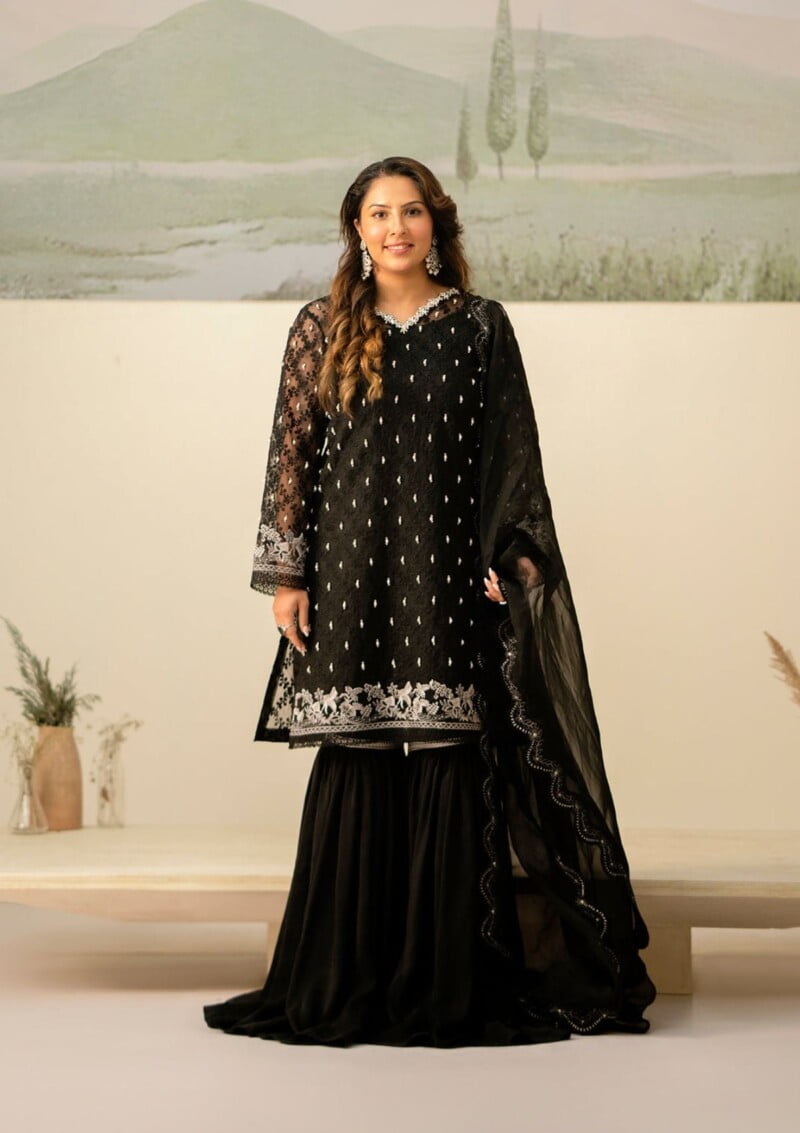 Fozia Khalid Zebaish Yesra Formal Collection