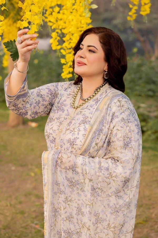 Gul Ahmed Bm-42014 Mothers Printed Lawn Collection 2024