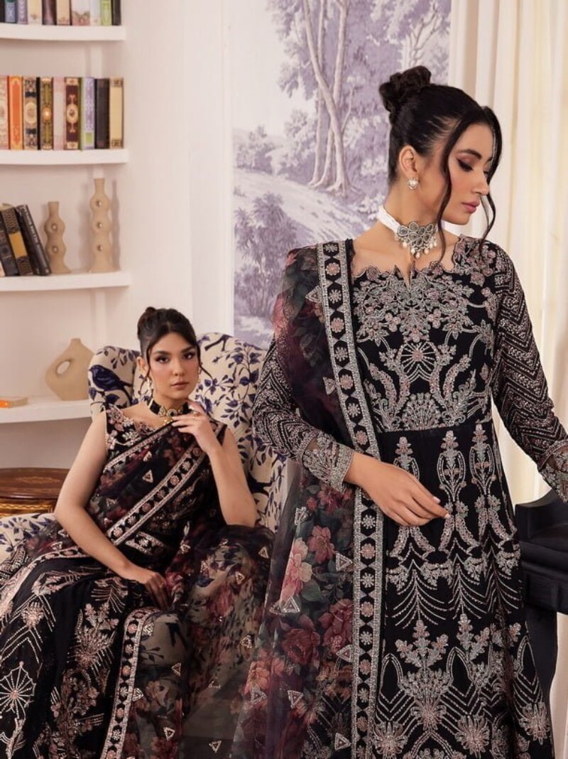 Iznik Chinon Cc-32 Kiah Embroidered Chiffon 3pc Suit Collection 2024