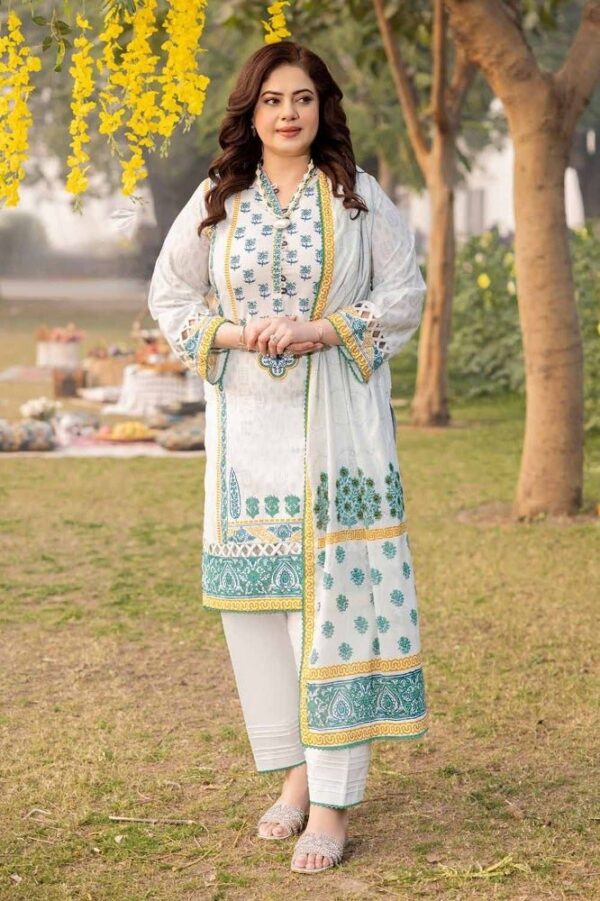 Gul Ahmed Cl-42138b Mothers Printed Lawn Collection 2024