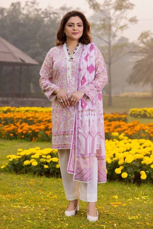 Gul Ahmed Cl-42195A Mothers Printed Lawn Collection 2024