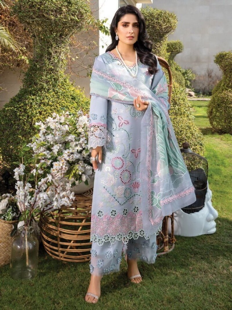 Rang Rasiya D-01 Mehrmah Premium Embroidered Lawn 3Pc Suit Collection 2024