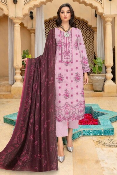 Rashk E Qamar Hajra Exclusive Dabi D-03 Qamar Hajra Exclusive Dabi Lawn Collection 2024