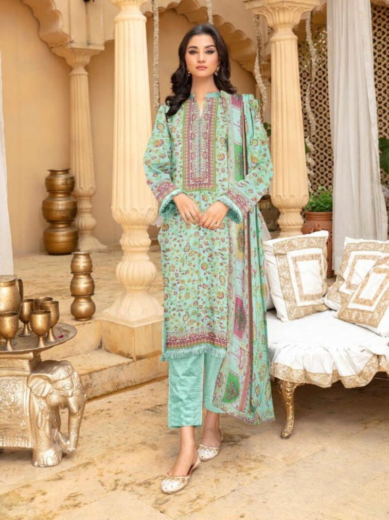 Rashk E Qamar Hajra Exclusive Dabi D-04 Qamar Hajra Exclusive Dabi Lawn Collection 2024