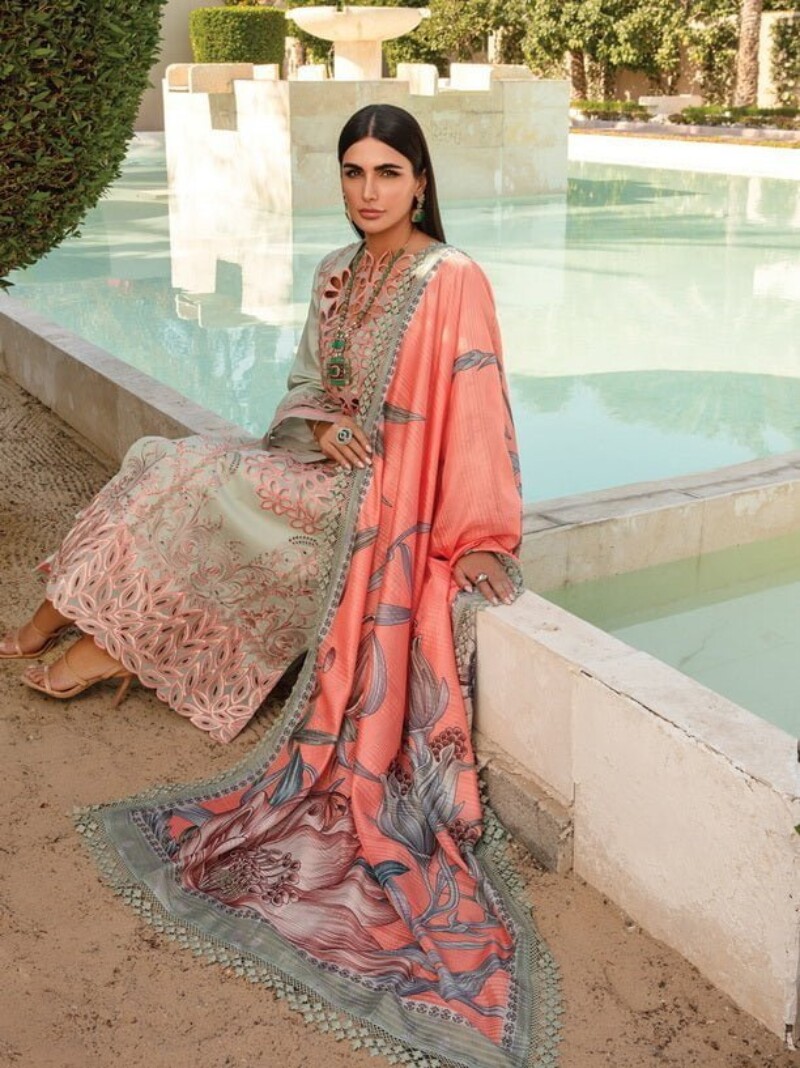 Rang Rasiya D-07 Orchid Carnation Embroidered Lawn 3Pc Suit Collection 2024