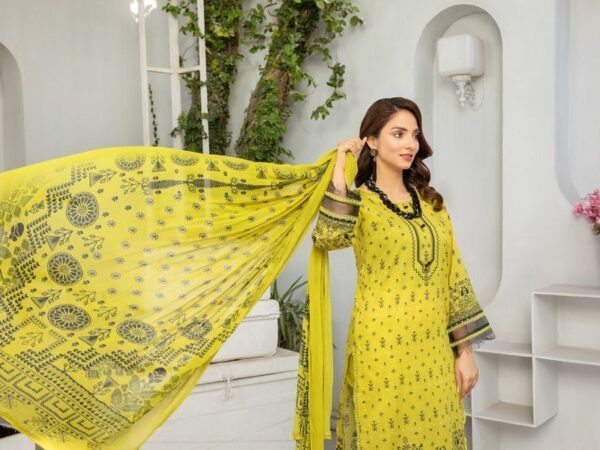 Al Kareem D-2558 Digital Printed Lawn 3Pc Suit Collection 2024