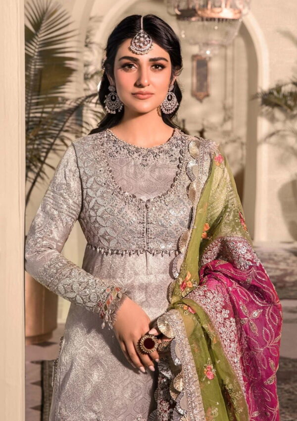 Zainab Manan La Monada Zm 12 Femme Formal Collection