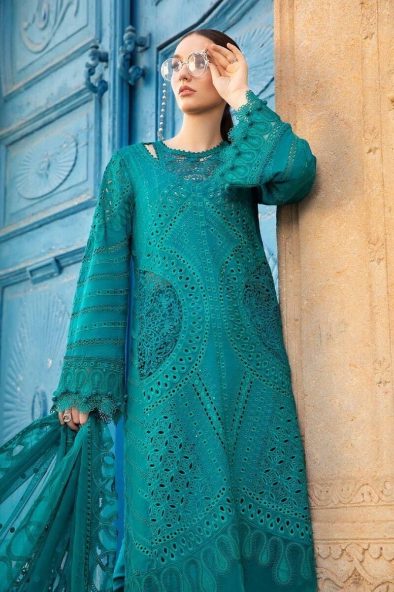 Maria.B D-2402-A Embroidered Luxury Lawn 3pc Suit Collection 2024