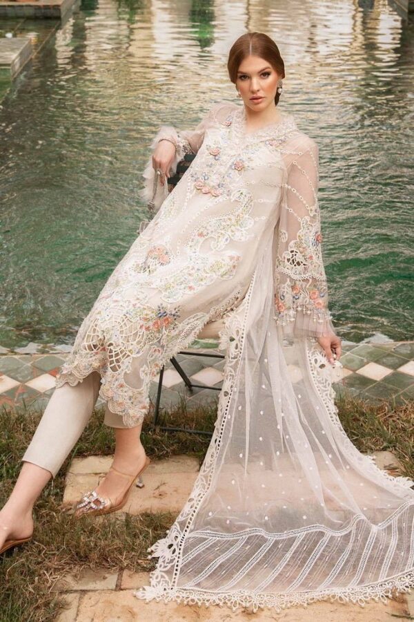 Maria.b D-2405-A Embroidered Luxury Lawn 3Pc Suit Collection 2024