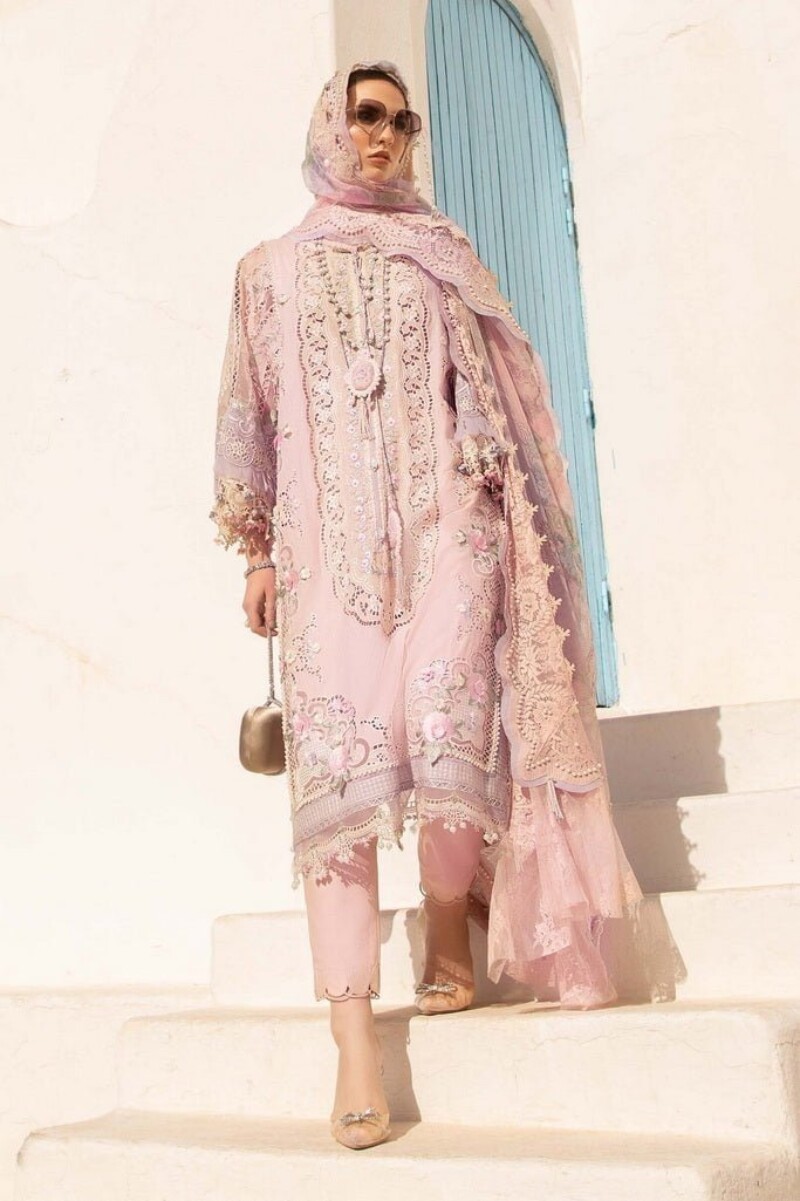 Maria.b D-2406-A Embroidered Luxury Lawn 3Pc Suit Collection 2024