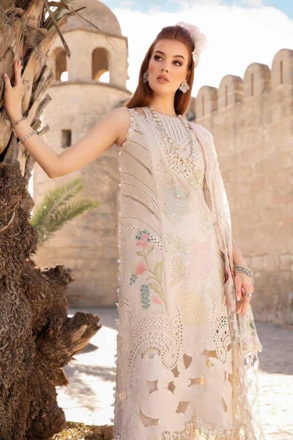Maria.b D-2407-A Embroidered Luxury Lawn 3Pc Suit Collection 2024