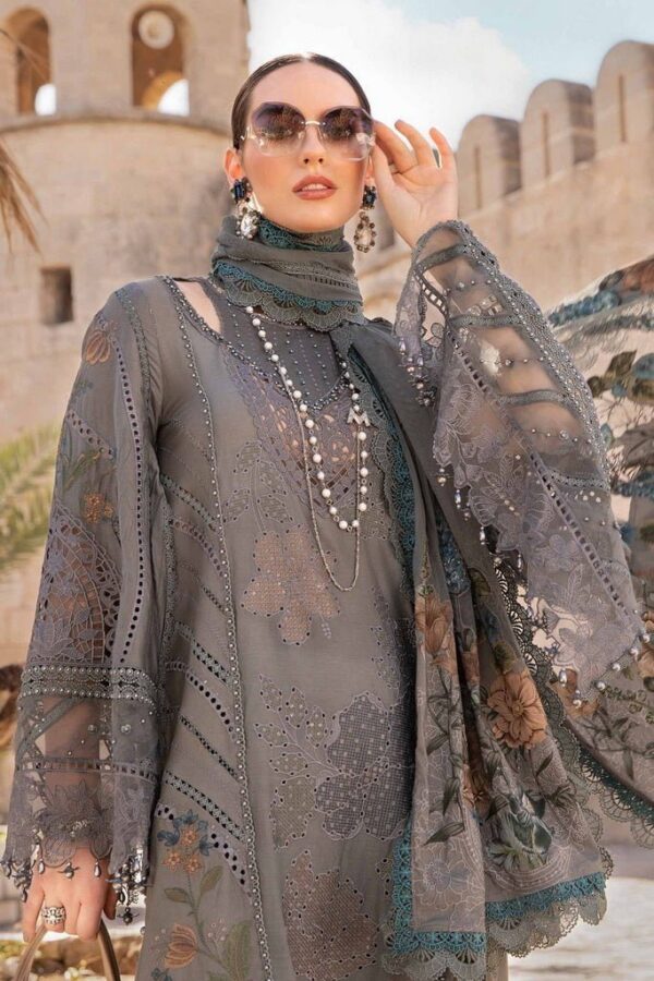 Maria.b D-2407-B Embroidered Luxury Lawn 3Pc Suit Collection 2024
