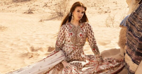 Maria.b D-2413-A Embroidered Luxury Lawn 3Pc Suit Collection 2024