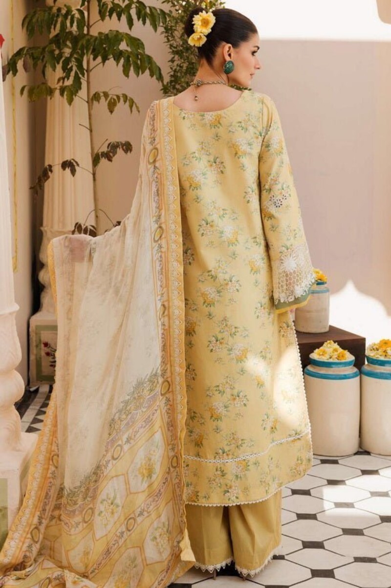 Motifz 4623-Carolina Lawn 3Pc Suit Collection 2024