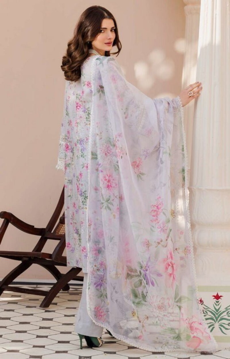 Motifz 4625-Moonstoon Lawn 3Pc Suit Collection 2024