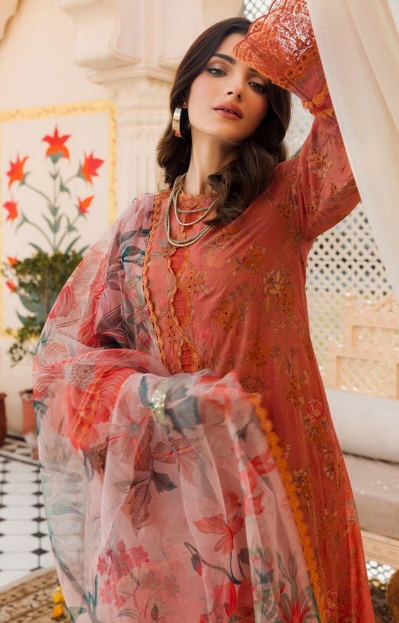 Motifz 4626-Jahan Lawn 3Pc Suit Collection 2024