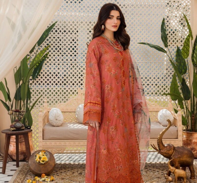 Motifz 4626-Jahan Lawn 3Pc Suit Collection 2024