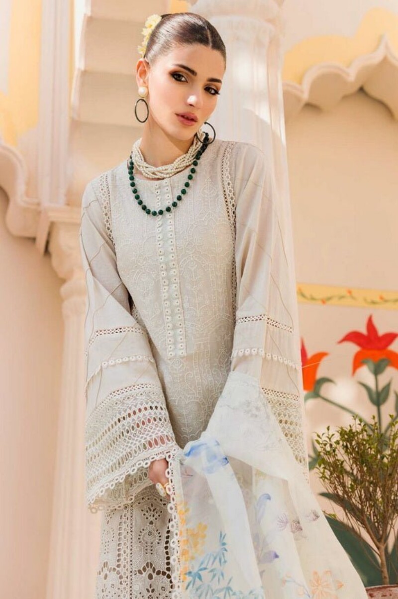 Motifz 4629-Inara Lawn 3Pc Suit Collection 2024