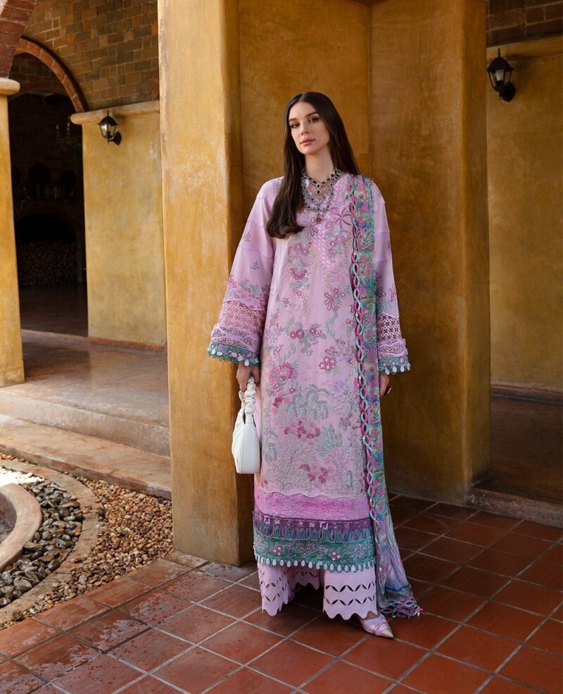 Republic D3-A Aveline Lawn 3Pc Suit Collection 2024