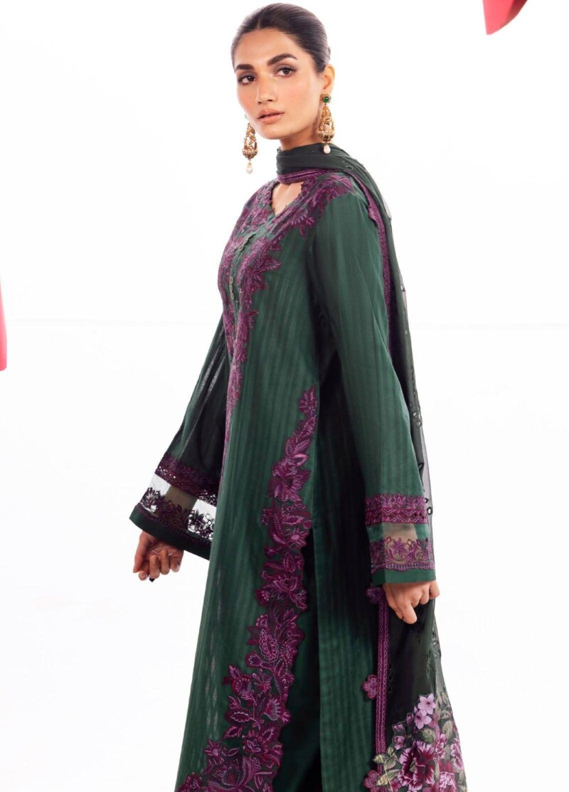 Iznik Dahlia Dl-02 Whimsy Embroidered Luxury Lawn 3Pc Suit Collection 2024