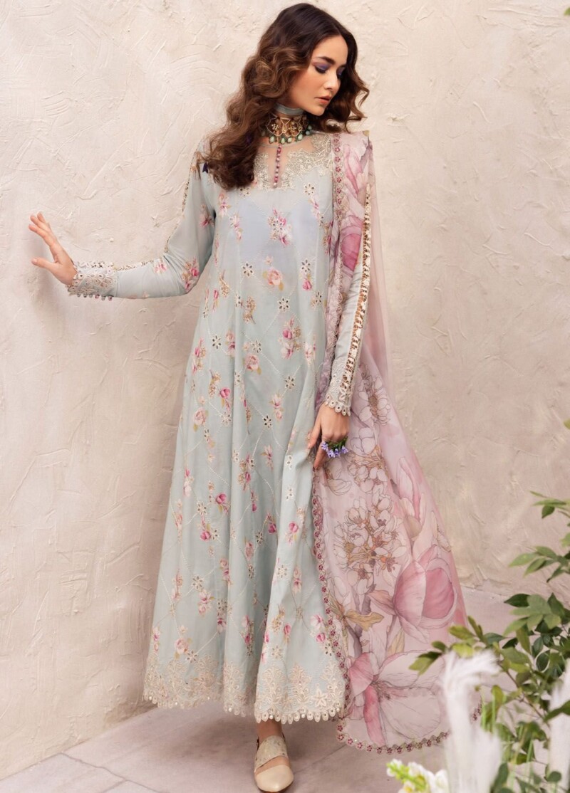 Iznik Dahlia Dl-10 Mirage Embroidered Luxury Lawn 3Pc Suit Collection 2024