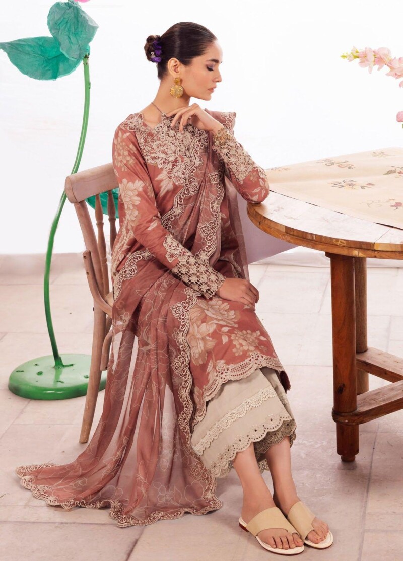 Iznik Dahlia Dl-12 Saffron Embroidered Luxury Lawn 3pc Suit Collection 2024