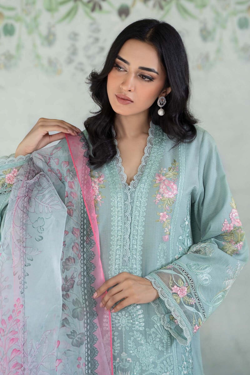 Motifz 4630 Zile Sahil Embroidered Lawn Stitched Casuals Collection 24