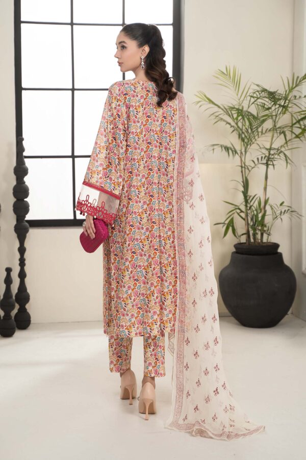 Maria B 3 Piece Embroidered Lawn Suit | Dw-Ef24-112 Luxury Pret