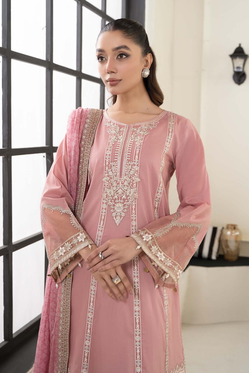 Faiza Saqlain Zaain Luxe Collection 24