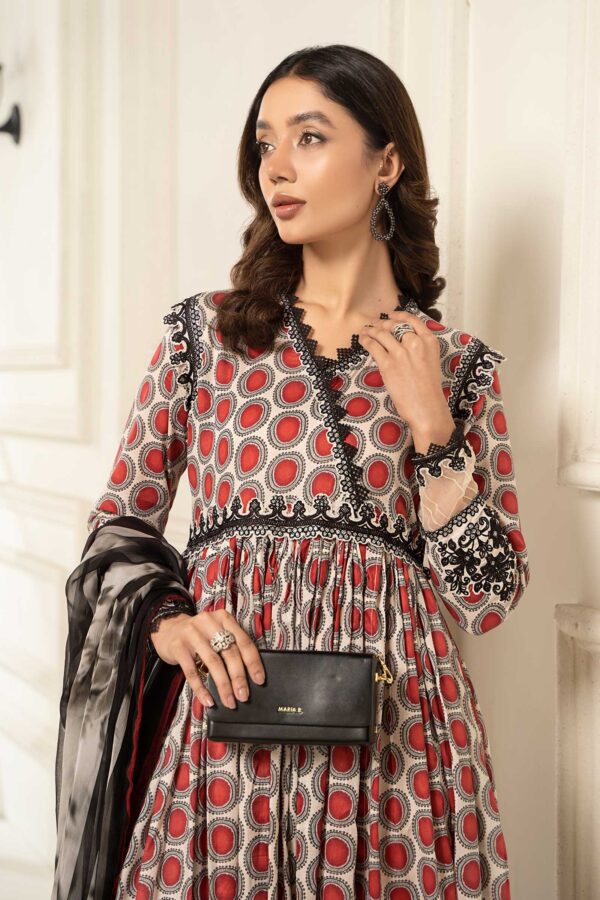 Farasha Black Scarlet Printed Essentials Collection 24