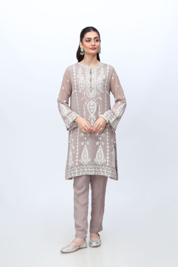 Farasha Lilac Meadow Printed Essentials Collection 24