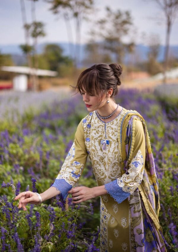 Mushq The Secret Garden Mh 4A Hemline Lawn Collection