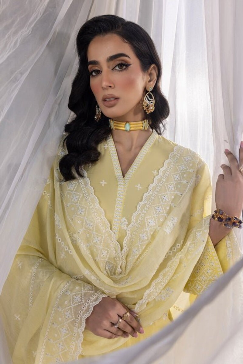 Lakhany Lg-Iz-0085 Eid Embroidered Lawn 3Pc Suit Collection 2024