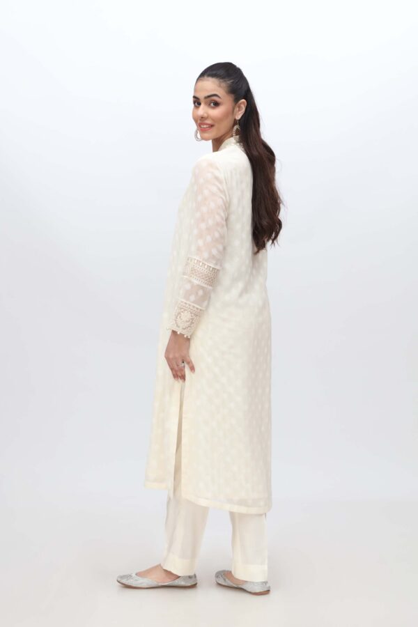 Farasha Pearly Printed Essentials Collection 24