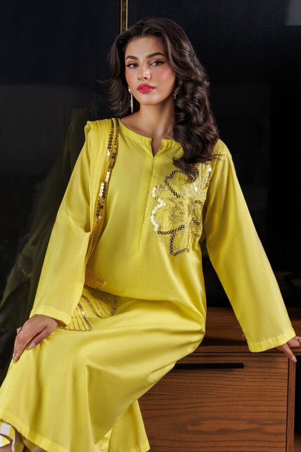 Charizma 3 Pc Embroidered Lawn Shirt With Chiffon Dupatta And Trouser Ed 4 033