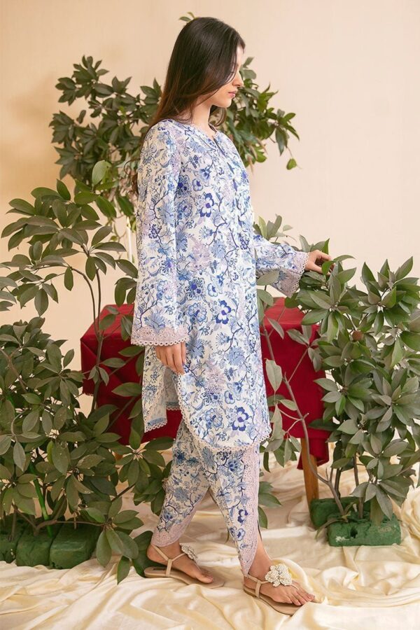 Mushq Amber Sky Wisteria Basic Pret Collection