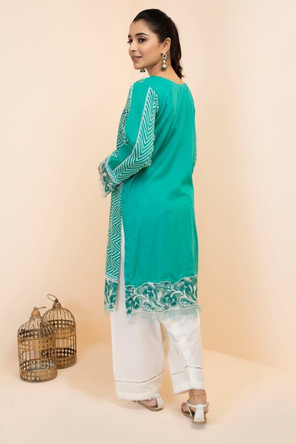 Motifz 2499 Go Green Embroidered Lawn Stitched Casuals Collection 24