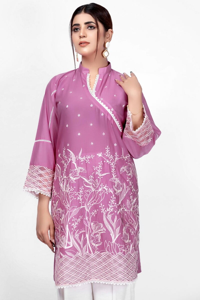 Motifz 2508 Peruvian Lily Embroidered Lawn Stitched Casuals Collection 24