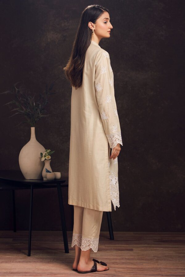 Khakaa Whites Feher Collection 24