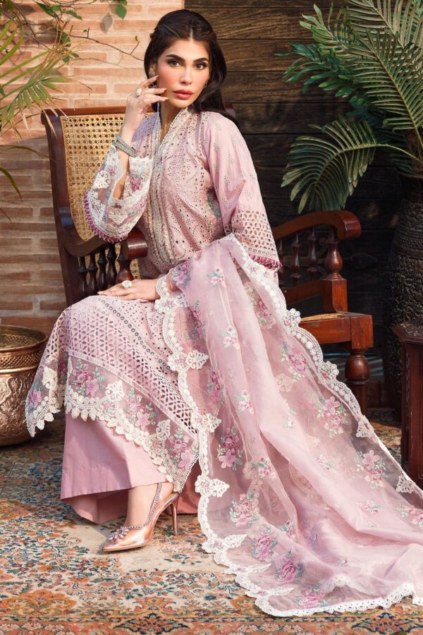 Motifz 4433-Pakeeza Embroidered Lawn Unstitched Premium 2