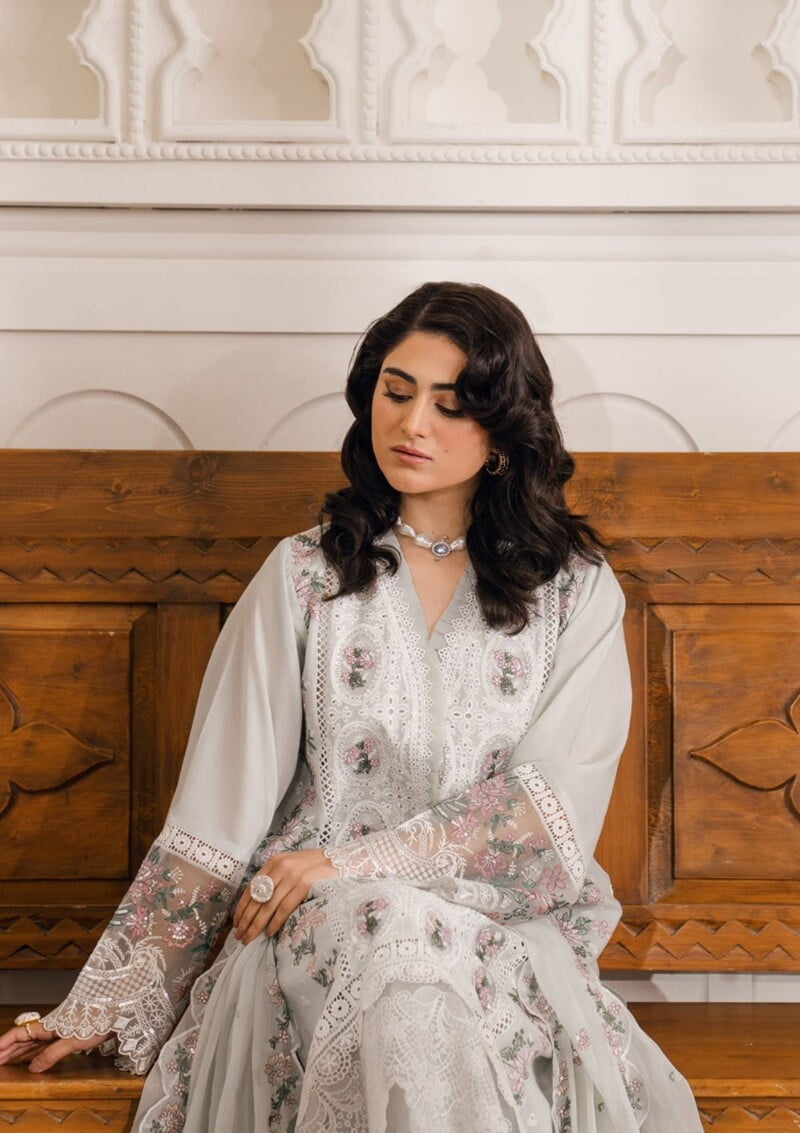 Bin Ilyas Naqsh D 5A Sevgi Lawn Collection