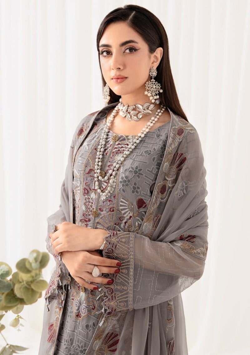 Ramsha Rangoon Rrf 1007 Formal Collection