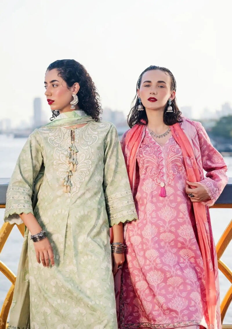 Roheenaz Taneez Rt24 07 B Vida Lawn Collection 24