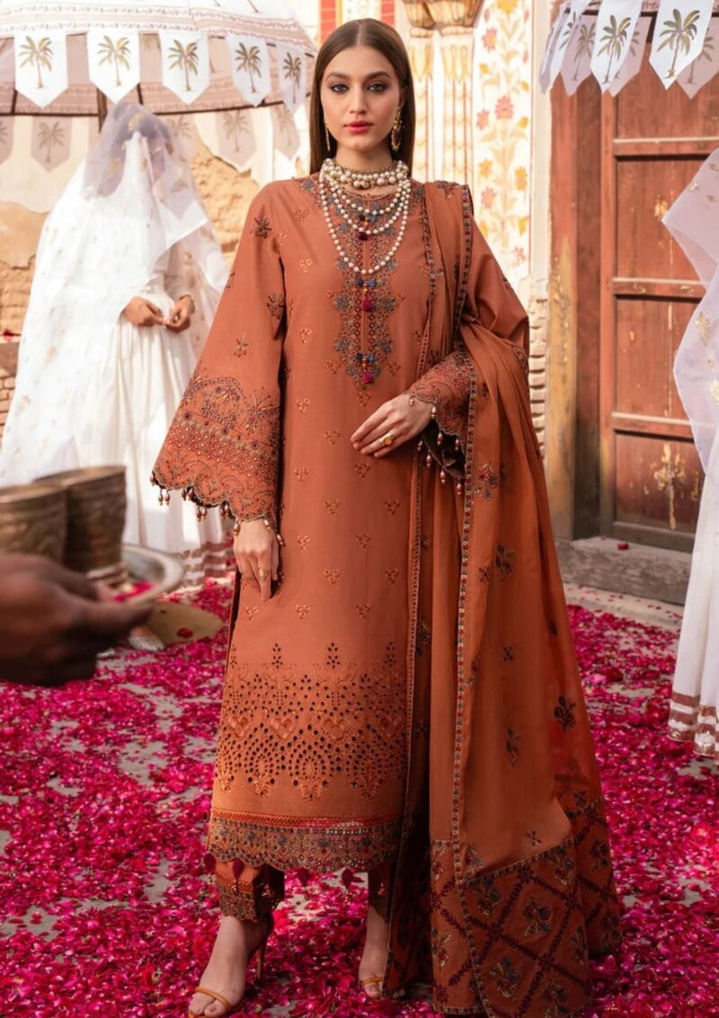 Alizeh Ar24 07 Manat Rawayat Lawn Collection