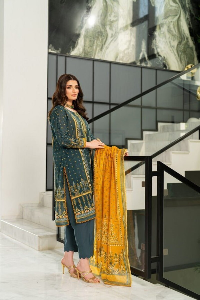 Regalia Salina S8-02 Vol-08 Digital Printed Lawn Collection 2024