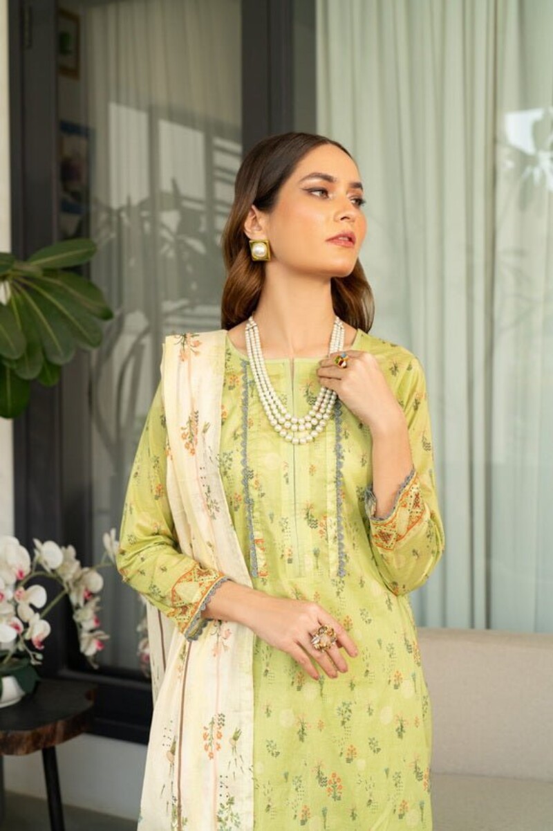 Regalia Salina S8-09 Vol-08 Digital Printed Lawn Collection 2024