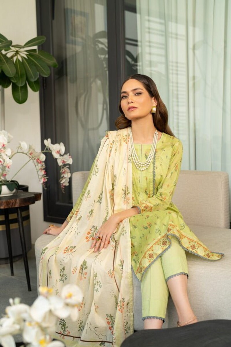 Regalia Salina S8-09 Vol-08 Digital Printed Lawn Collection 2024