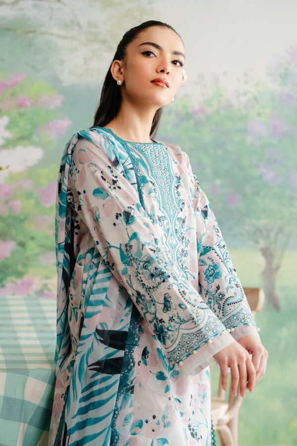 Afrozeh Cashmere The Floral Charm Lawn'24